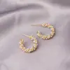 Aretes de Perlas de Vid Trenzada para Mujer, Aros Nicho en Forma de C, Aretes Nuevos Elegantes y Versátiles de Moda