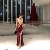Vestido Sexy de Cuello en V Profundo Transparente en la Cintura Vestido Largo de Noche Falda con Abertura en la Cadera Tirantes Huecos Aspecto Adelgazante