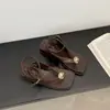 Sandalias Chanclas Cuña Suela Gruesa Punta Cuadrada para Mujer, Nuevo Estilo Verano 2026, Impresionantes y Cómodas Sandalias Romanas de Tira