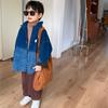 Chaqueta Infantil 2026 Estilo Invierno Niños y Niñas Estilo Coreano Chaqueta de Mezclilla Degradada Top Holgado de Solapa Forrado de Borrego para Niños