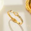 Nueva pulsera de acero de titanio con concha blanca y números romanos, directo de fábrica, diamantes, letras circulares, pulsera de acero inoxidable