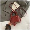 Bolso Clásico Presbópico Europeo y Americano para Commuter para Mujer 2025 Nuevo Bolso de Hombro Cruzado Tipo Concha Moda de Gama Alta Bolso Simple para Mujer