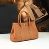 Bolsa Saco de Couro Macaron Nova Moda Tendência 2026, Bolsa Feminina de Luxo Leve Grande Capacidade, Bolsa de Mão Elegante e Bolsa Transversal