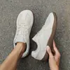 Estilo de Treino Alemão Todas as Estações Malha Biqueira Larga Plataforma Larga Esportes ao Ar Livre Tamanho Grande Sapatos Casuais Retrô Treino Alemão Trabalho Respirável Sapatos Masculinos