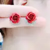 Pendientes de Flor de Lujo Ligero Imitación de Concha Francesa para Mujer Diseño de Nicho Elegantes de Gama Alta Pendientes Súper Hada de Pétalos