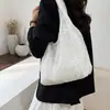 Encaje estilo coreano elegante de un solo hombro suave de hada gran capacidad elegante 2026 nuevo primavera-verano floral bajo el brazo bolso