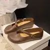 Zapatos Planos de Verano/Primavera 2026 Estilo Francés para Mujer, Puntiagudos Cuadrados, sin Cordones, Sandalias Planas Cerradas Versátiles Retro para Viajar