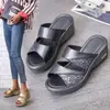 Talla Grande Comercio Exterior Chanclas Boca de Pez para Mujer 2023 Verano Nuevo Atuendo Moda Cuña Gruesa Zapatos Casuales Chanclas para Mujer