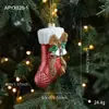 Nuevos colgantes y adornos colgantes surtidos de plástico para árboles de Navidad y escaparates, artículos decorativos para crear una atmósfera festiva, en stock