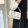 Bolsa Mensageiro Satchel de Nicho para Mulheres 2025 Verão Novo Estilo Simples Estilo Diário Versátil Casual Bolsa de Ombro Transversal
