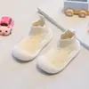 Zapatos de caña alta para niños pequeños de primavera y otoño, Zapatos de suelo para bebés, Calcetines de suelo antideslizantes para bebés, Niños y niñas, Zapatos de suela blanda anticaída