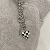 Colar Xadrez Doce e Cool Pingente de Coração Fivela Ot Corrente de Moletom para Menina Tendência Design Minimalista Colar Acessório Feminino