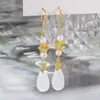 Nuevos Pendientes de Flor de Perla de Imitación de Alta Calidad China Flor de Loto Calcedonia Gota de Agua Ganchos para Oreja Pendientes de Moda Retro Sensación de Lujo Ligero Gama Alta
