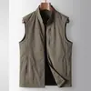 Colete Casual Masculino 2026 Primavera/Outono Gola Alta Acolchoado Gilete Meia-Idade e Jovem Cor Sólida Zíper Tendência Sem Mangas Peça de Roupa Exterior Tendência