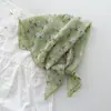 Bufanda pequeña de seda decorativa, artística, suave, transpirable y fresca para primavera y verano para mujer, estilo japonés, vintage, de algodón y lino con estampado floral.
