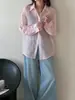 Camisa de Manga Larga con Textura de Cuadros para Mujer, Nuevo Estilo Primavera y Otoño, Camisa de Diseño Casual Holgada y Relajada, Camisa de Protección Solar para Mujer