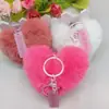 Llavero de Corazón de Melocotón Colgante para Bolso Peluche Pompón Decoración para Coche Regalo Navideño para Hombres y Mujeres