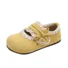 Sapatos de Couro com Renda Francesa 2026 Primavera e Outono Novos Estilo Coreano Sapatos de Princesa com Laço para Meninas com Saia
