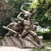 Escultura de Fibra de Vidro Escultura de Personagem Personalizada Cobre de Imitação Conto de Fábula Popular Ornamentos de Rua Comercial Decoração de Jardim Externo