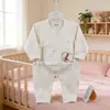 26 Ropa de Mariposa para Bebé de Primavera y Otoño Espesada Shu Rong Sin Hueso Bordado de Dibujos Animados Ropa para Gatear Mono de Bebé 52-59#