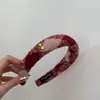 Faixa de Cabelo Vermelha para Mulheres, Faixa de Cabelo Xadrez Outono e Inverno de Coroa Alta, Grampo de Cabelo para Mulheres, Novo Acessório de Cabelo Versátil 2025