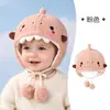 Nuevo gorro de punto de dibujos animados de tiburón para niños de otoño e invierno, cálido y protector de orejas, lindo y moderno gorro de bebé, unisex para niños y niñas