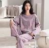 Pijamas nuevos para mujer, primavera y otoño, manga larga, variedad de jerseys de cuello redondo opcionales, tallas grandes, ropa exterior de alta gama.