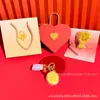 Chaveiro de Biscoito Dourado Puro para Recém-Casados Felizes Buquê de Flores Criativo Conjunto de Presente para Dia dos Namorados e Dia dos Namorados Chinês Atacado Personalizado