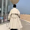 Ins japonés versátil nuevo literario simple popular otoño estilo coreano moderno holgado largo hasta la rodilla gabardina moderno Harajuku