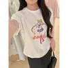 Ahora la camiseta de manga corta con cuello redondo y estampado de letras de dibujos animados de estilo nuevo coreano Dongdaemun para el verano de 2026 para reducir la edad