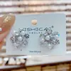 Pendientes Retro de Lujo Ligero con Zirconia, Perla y Pétalo para Mujer, Pendientes Elegantes y Modernos para el Trabajo con un Toque de Alta Gama, Accesorios para Orejas Únicos y Versátiles