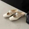 Mules cuadrados en stock 2026 verano ballet tira cruzada tacón medio cerrado para mujeres petite, no se resbalan en verano