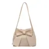 Bolso versátil de otoño para mujer, bolso cuadrado pequeño, exquisito y de alta gama, bolso cruzado estilo Chanel, bolso de mano de moda de nicho con lazo