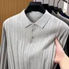 Nova coleção Primavera/Outono 2026: camisa polo casual de algodão puro masculina, suéter de tricô com listras verticais
