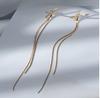Una línea de oreja de dos piezas para modificación facial borla larga plateada temperamento simple diseño de nicho sentido 23 años Nuevo