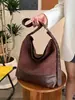 Bolso de gamuza de gran capacidad para mujer para otoño e invierno, nuevo estilo 2026, adecuado para el uso diario, retro, versátil, bolso de hombro, bolso cruzado, bolso tipo cubo