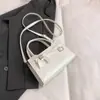 Bolso Pequeño Retro para Mujer 2026 Nuevo Estilo Coreano Versátil Bolso Cruzado Bolso de Mano Pequeño Simple de Alta Calidad