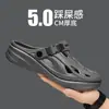Pantuflas Personalizadas para Verano Nueva Ropa Exterior para Hombre Sandalias Casuales para Conducir y Playa con Sensación de Caca Zuecos Antideslizantes para Hombre
