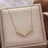 Aço titânio não desbota Colar de bambu de jade feminino estilo coreano simples moda corrente de clavícula de borboleta para todas as ocasiões barraca de mercado noturno