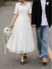 Vestido de noche negro de longitud media para mujer estilo Hepburn, adecuado para sesiones de fotos en estudio, reuniones de parejas y fiestas, ofreciendo un look elegante y sofisticado, adecuado como vestido de novia ligero