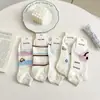 Calcetines de mujer primavera y verano frescos y encantadores con cara sonriente calcetines cortos de algodón peinado estilo universitario para mujer lindos calcetines de mujer Algodón
