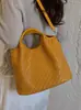 Yuezhi 2026 Verano Nueva Moda Bolso Tejido de Gran Capacidad Bolso Cubo de Gama Alta Bolso Cruzado Casual para el Trabajo