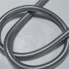Manguera de alambre recubierta de plástico manguera metálica roscado de manguera tubería corrugada funda para alambre y cable conducto tipo piel de serpiente