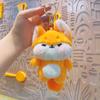 Nuevo llavero de peluche de zorro pequeño con forma de garabato, colgante creativo para bolso, joyería de dibujos animados, bolso escolar, regalo, adorno colgante.
