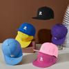 Sombrero de hip-hop con letras nuevas, tendencia de primavera y verano, para hombre y mujer, para exteriores, parasol plano, sombrero de alero, fabricantes al por mayor