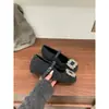 Primeiro Encontro Jifa Sapatos Mary Jane Franceses 2026 Novo Outono/Inverno Veludo Plus Pelo Sapatos de Solado Único Aumento de Altura Interna Estilo Coco Chanel Combinando com Saias