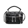 Mini bolso de mano para mujer, nuevo modelo de otoño 2026, estilo de alta gama, bolso pequeño tipo caja con cadena acolchada para hombro y bandolera, inspirado en Chanel
