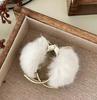 Clip de felpa metálico para otoño e invierno, fijación alta para coleta, clip pequeño simple de moda, Corea del Sur, accesorio para el cabello de bola de pelo artístico, venta al por mayor