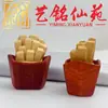 Colgante de madera maciza de plátano, mangostán y berenjena para aliviar el estrés, llavero y accesorio de mano creativo estilo chino Yiming Xianyuan para parejas