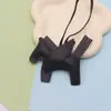 Material de PU robusto colgante de dibujos animados creativo en stock venta al por mayor llavero de mochila colgante de moda patrón de pequeño pegaso